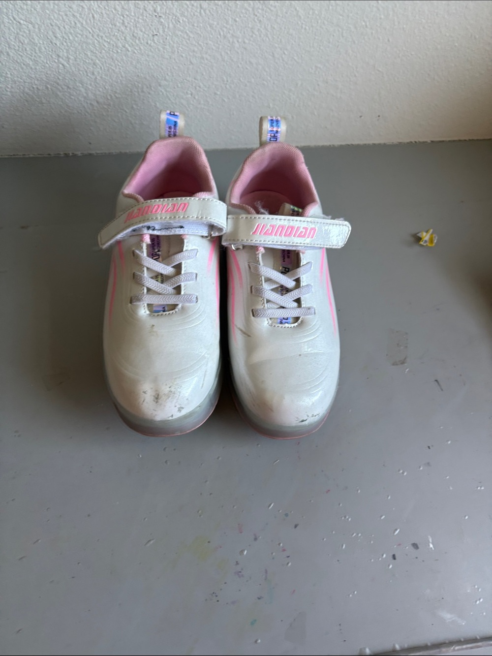 Light up wheelie shoes